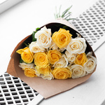 Розы дешево, 19 штук. Цвет: белый и жёлтый. Доставка круглосуточно в Санкт-Петербурге - Фотография 3 Розы дешево, 19 штук. Цвет: белый и жёлтый. Доставка круглосуточно в Санкт-Петербурге - Фотография 3