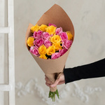 Розы дешево, 21 штук. Цвет:розовый и жёлтый. Доставка круглосуточно в Санкт-Петербурге - Фотография 2