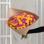 Розы дешево, 75 штук. Цвет:розовый и жёлтый. Доставка круглосуточно в Санкт-Петербурге - Фотография 2