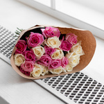 Розы дешево, 21 шт. Цвет: белый и розовый. Доставка круглосуточно в Санкт-Петербурге - Фотография 3