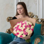 Розы дешево, 75 штук. Цвет: белый и розовый. Доставка круглосуточно в Санкт-Петербурге - Фотография 1