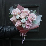 Лила: фактурная роза Фейт и соцветия хлопка в Санкт-Петербурге - Фотография 1