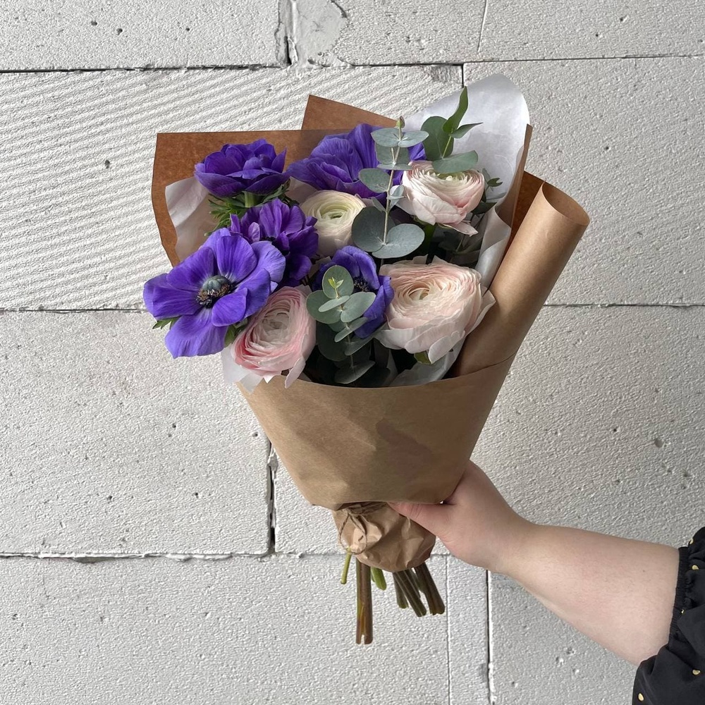 Сон импрессиониста: ранункулюсы и анемоны