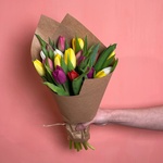 Букет тюльпанов с доставкой в Санкт-Петербурге - Фотография 6