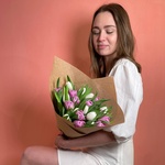Букет тюльпанов с доставкой в Санкт-Петербурге - Фотография 1