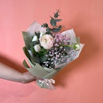 Лютики в саду: ранункулюс и гипсофила в Санкт-Петербурге - Фотография 4