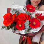 Любовь без памяти: мини-герберы и роза Нина в Санкт-Петербурге - Фотография 4