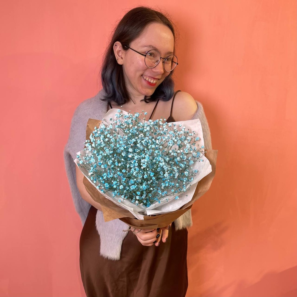 Кис-кис: букет из бирюзовой гипсофилы