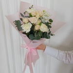 Любовь ручной работы: кустовая роза, кружевная гвоздика и эвкалипт с доставкой по СПб и Лен обл - Фотография 2