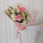 На первое свидание: пионовидная роза Pink О`Hara и альстромерия - Фотография 2