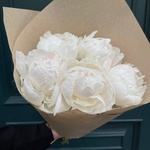 Букет из белых пионов в Санкт-Петербурге - Фотография 5