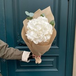 Букет белая гортензия в Санкт-Петербурге - Фотография 2