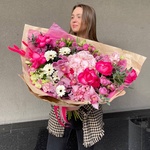 «Комната цветных пелерин: гортензия, орхидеи, герберы и другие цветы» в Санкт-Петербурге - Фотография 7