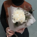 Нежность: волшебный пион и фактурный лимониум с доставкой по СПб - Фотография 5