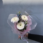 Горный хрусталь: герберы, твидия и паникум с доставкой по СПб - Фотография 4