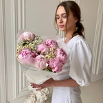 Монте-Карло: розовые пионы и ромашки в Санкт-Петербурге - Фотография 1