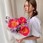 Эль Монте: коралловые пионы и ароматная маттиола в Санкт-Петербурге - Фотография 1