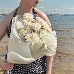 Морская пена: кустовая хризантема, воздушный пион и кружевная гвоздика - Фотография 4