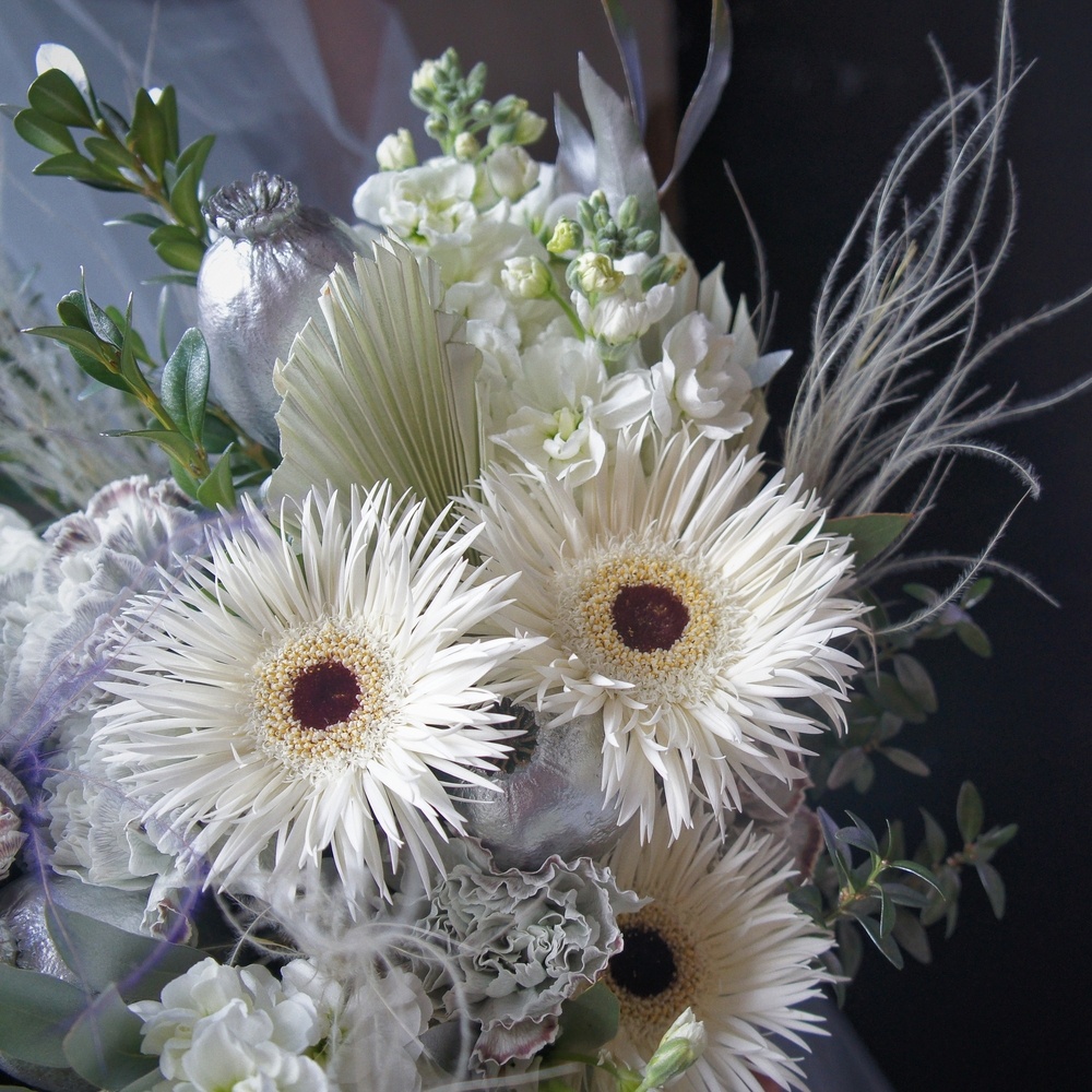 Принцесса Кейт: букет невесты в оттенках белого