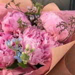 Румяна Барби: букет пионов для красотки с доставкой по СПб - Фотография 9