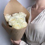 Доставка букетов по СПБ  - Фотография 1