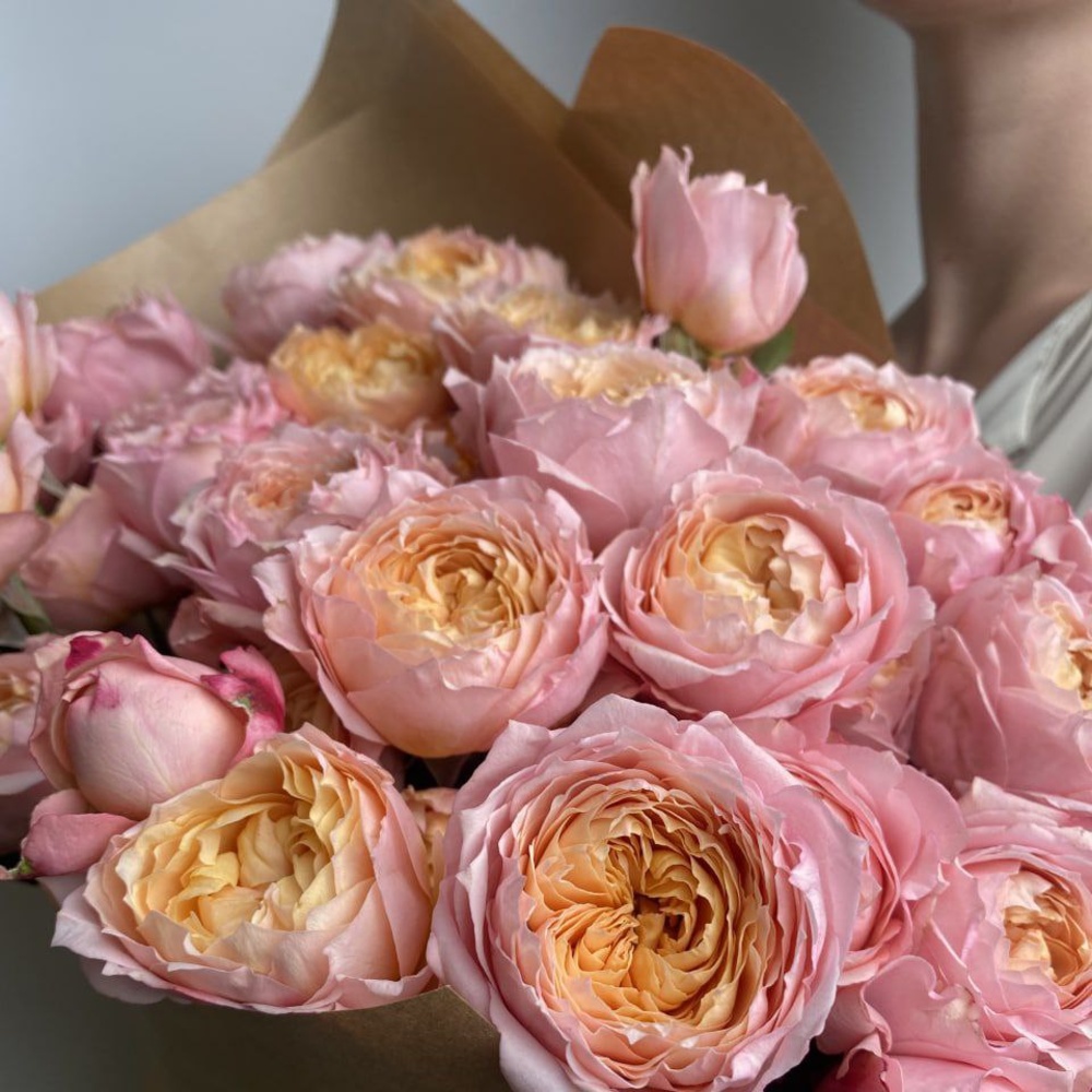 Доставка букетов по СПБ