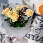 Персики в карамели: розы с карамелью на палочке с доставкой по СПб - Фотография 2 Персики в карамели: розы с карамелью на палочке с доставкой по СПб - Фотография 2