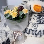 Персики в карамели: розы с карамелью на палочке с доставкой по СПб - Фотография 5 Персики в карамели: розы с карамелью на палочке с доставкой по СПб - Фотография 5