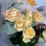 Персики в карамели: розы с карамелью на палочке с доставкой по СПб - Фотография 3 Персики в карамели: розы с карамелью на палочке с доставкой по СПб - Фотография 3