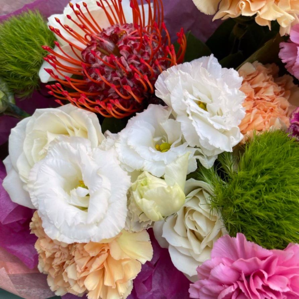 Букет для близнецов: для тех, кто хочет всё и сразу