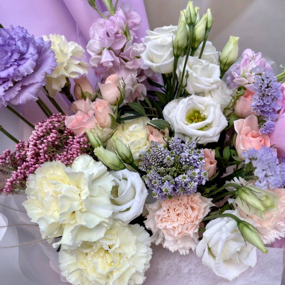 Букет для рака: пион, озотамнус и другие цветы по цене 6336 ₽ - купить в  RoseMarkt с доставкой по Санкт-Петербургу