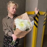 Белые ночи: 3 стойких хризантем в крафте в Санкт-Петербурге - Фотография 1