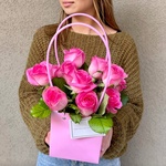 Секрет купидона: сумка с розовыми розами с доставкой по СПб - Фотография 8
