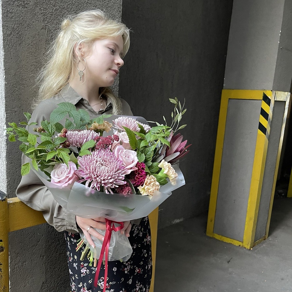 Мои заветные мечты: космическая хризантема, малина и другие цветы