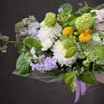 Собран в саду: стойкие хризантемы, пионовидная роза и другие цветы в Санкт-Петербурге - Фотография 9 Собран в саду: стойкие хризантемы, пионовидная роза и другие цветы в Санкт-Петербурге - Фотография 9