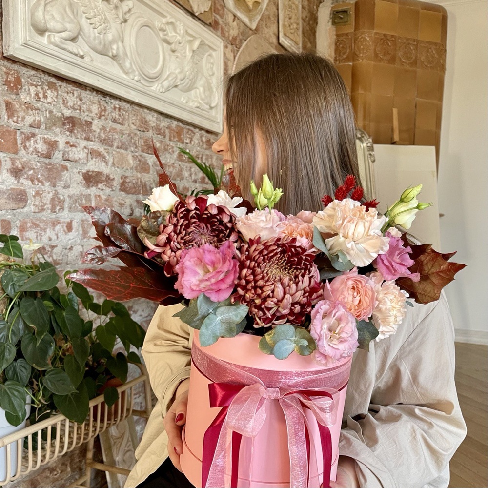 Вечерний сад: осенняя композиция в винной гамме	