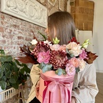 Вечерний сад: осенняя композиция в винной гамме в Санкт-Петербурге - Фотография 7