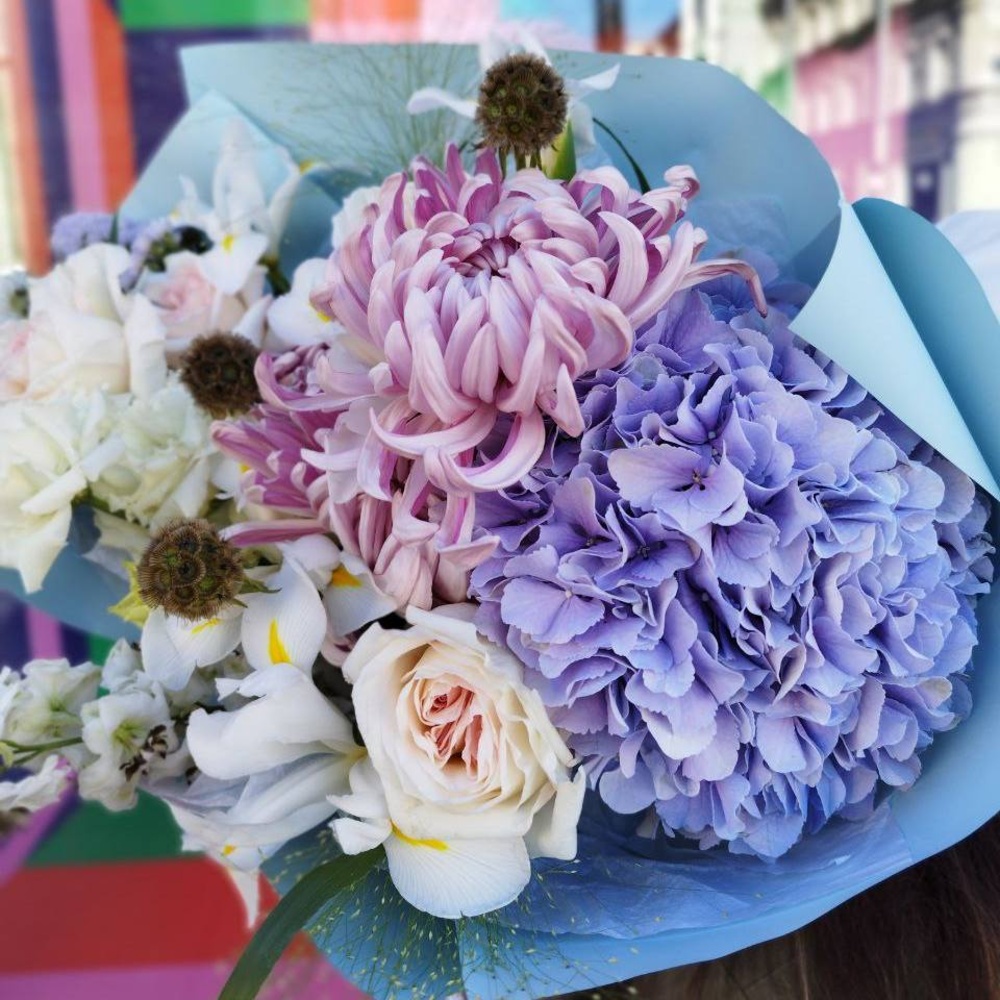 Букет для весов: осенние цветы пастельных оттенков