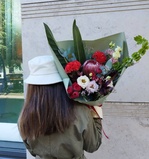 Букет для скорпиона: протея Бренда, лист стрелиции, целлозия - Фотография 2 Букет для скорпиона: протея Бренда, лист стрелиции, целлозия - Фотография 2