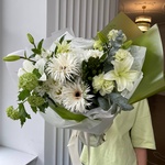 Гринвуд: белоснежные герберы, лилия и другие цветы в Санкт-Петербурге - Фотография 8 Гринвуд: белоснежные герберы, лилия и другие цветы в Санкт-Петербурге - Фотография 8