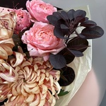  Купер, но не Брэдли: сортовая хризантема и пионовидная роза в Санкт-Петербурге - Фотография 4