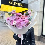 Розовый бархат: гортензия, пионовидные розы и другие цветы в Санкт-Петербурге - Фотография 1