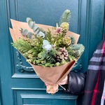 Хвойный лес: еловые ветки и другие цветы в Санкт-Петербурге - Фотография 3