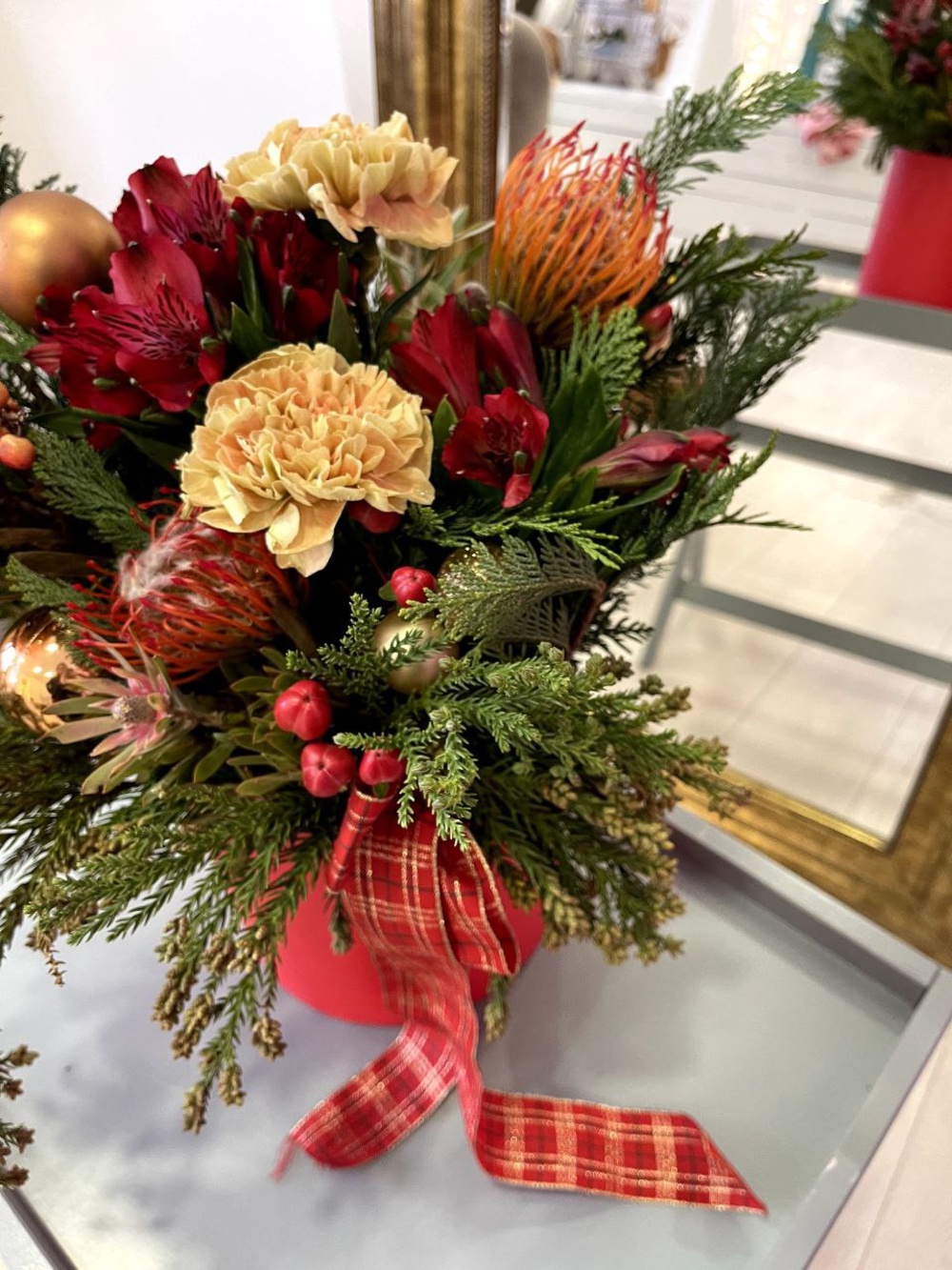 Шалость удалась: новогодняя композиция