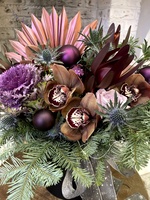 Зимняя композиция в шляпной коробке с доставкой по СПб - Фотография 4