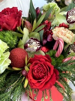 Зимняя композиция в шляпной коробке с доставкой по СПб - Фотография 3