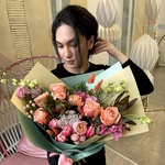 Букеты RoseMarkt с доставкой в Санкт-Петербурге - Фотография 1