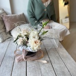 Аист принес: композиция в шляпной коробке - Фотография 3