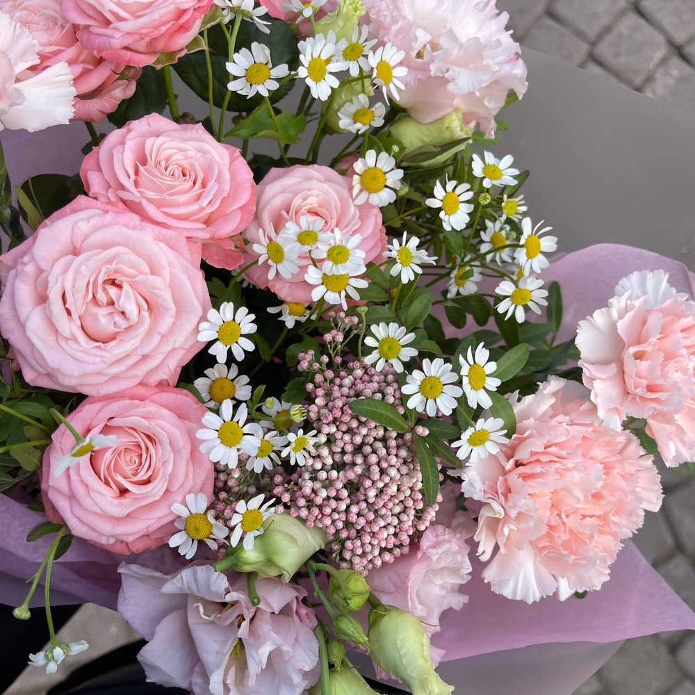 Биарриц: авторский букет в нежной гамме