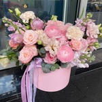 Ля-Рошель: цветы в коробке в Санкт-Петербурге - Фотография 1